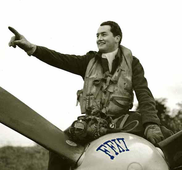 Warren "Peg" Peglar